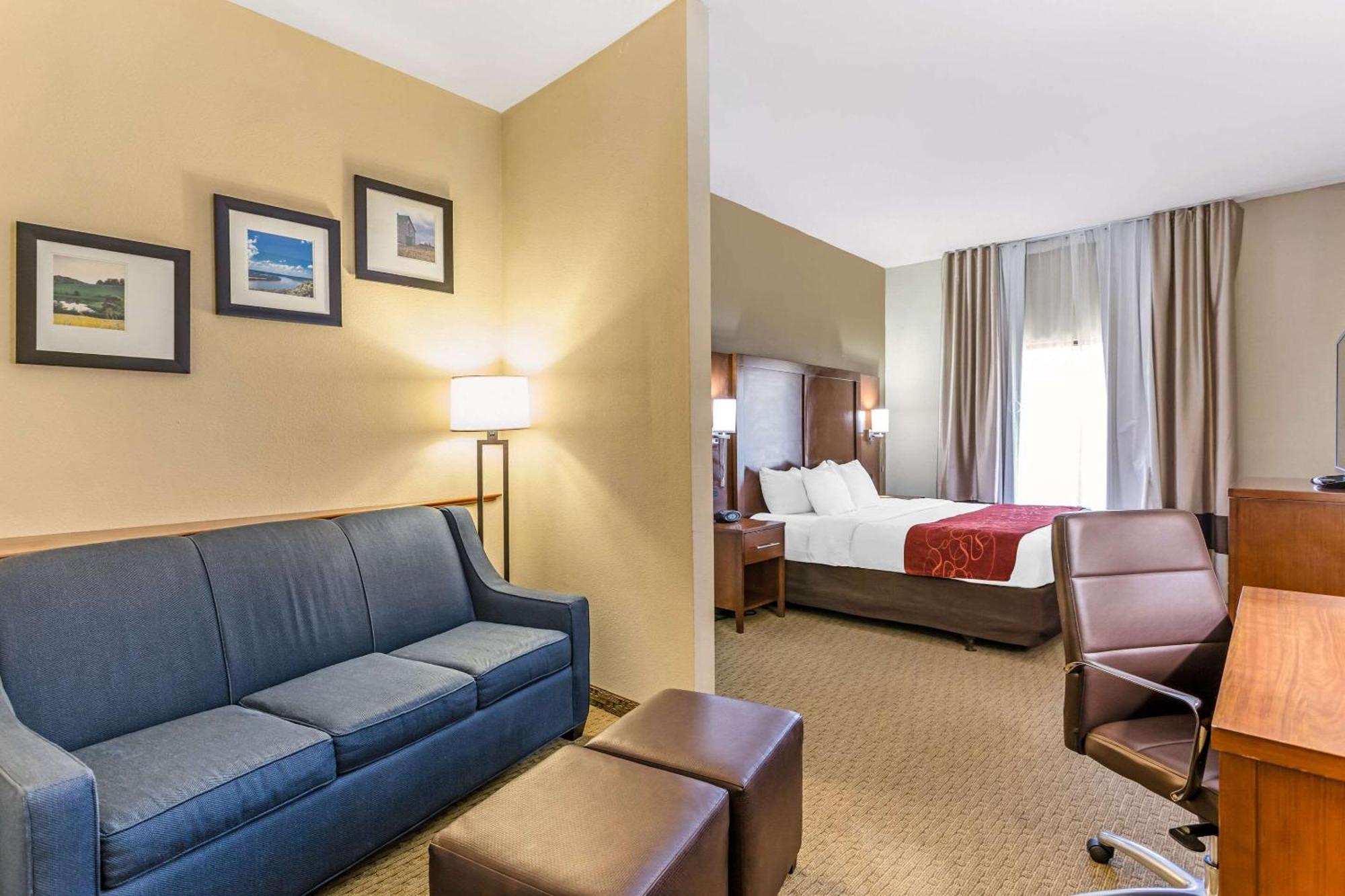 Comfort Suites South Point - Huntington Экстерьер фото