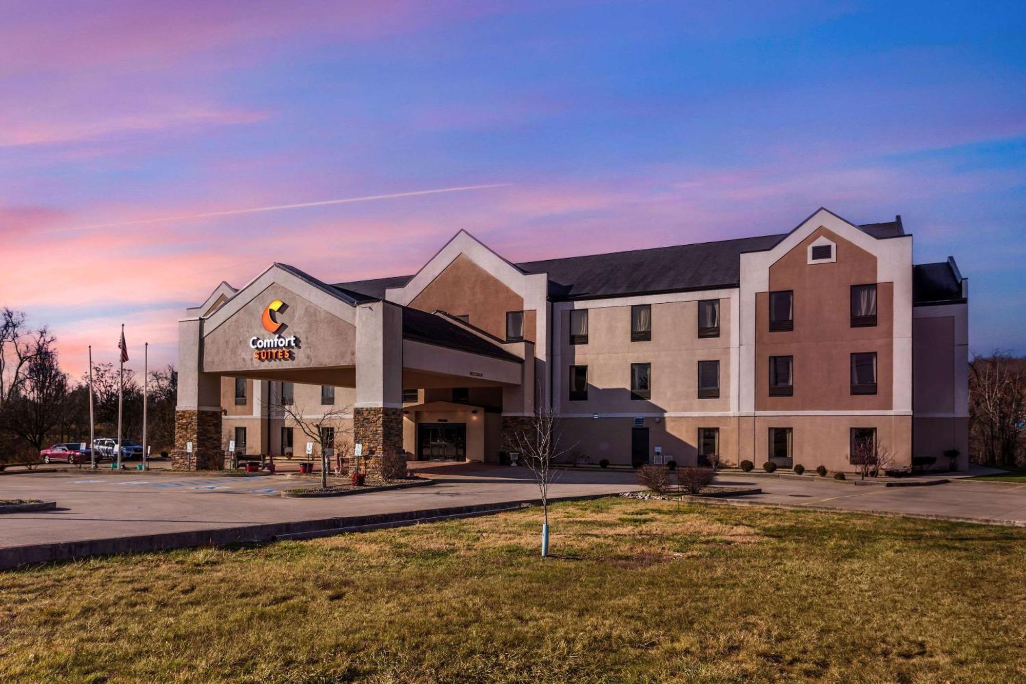 Comfort Suites South Point - Huntington Экстерьер фото