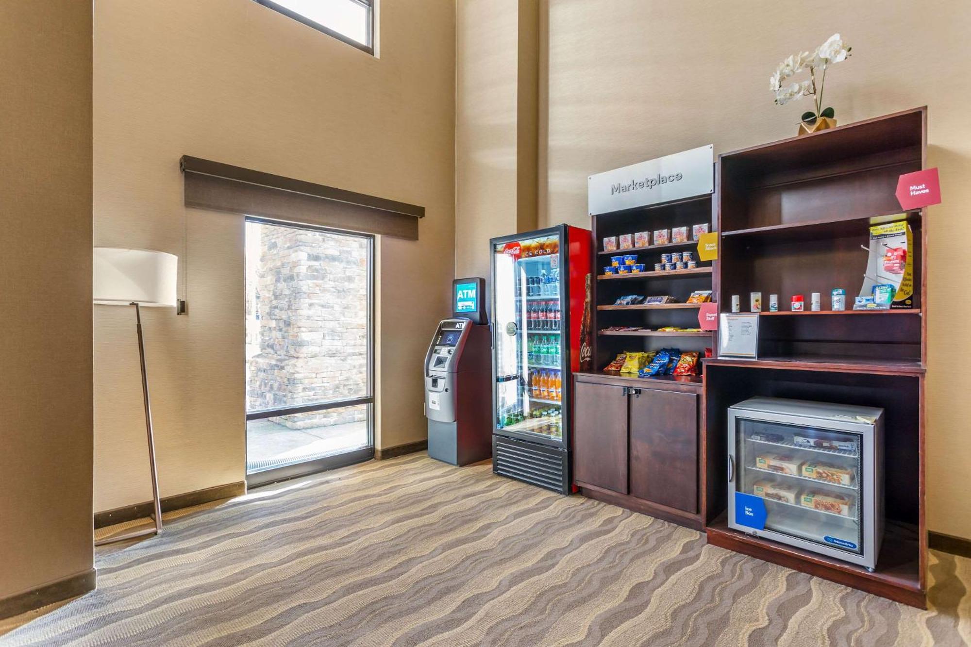 Comfort Suites South Point - Huntington Экстерьер фото