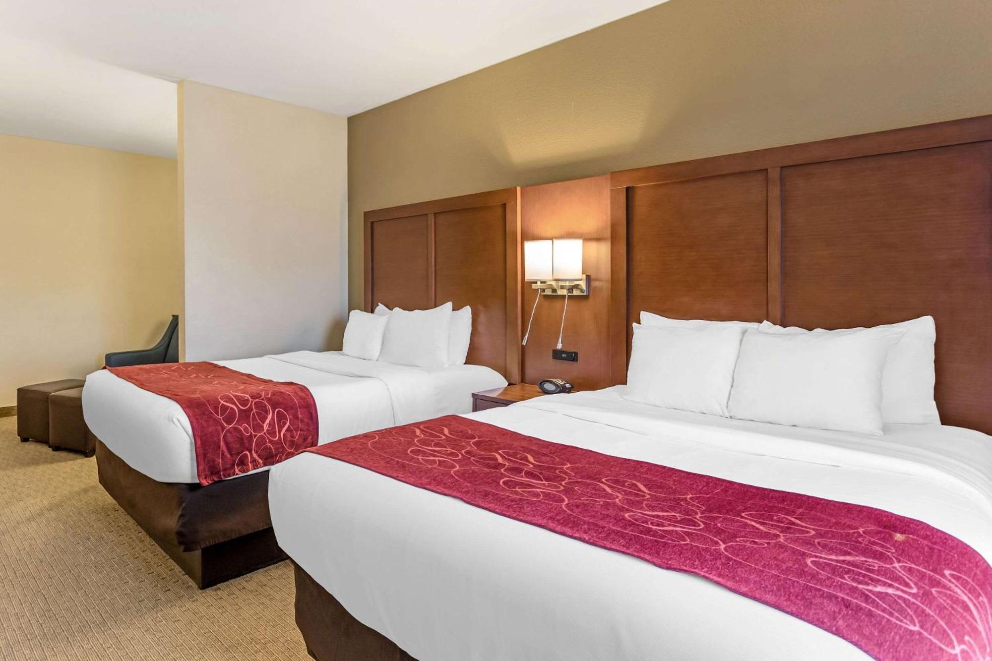 Comfort Suites South Point - Huntington Экстерьер фото