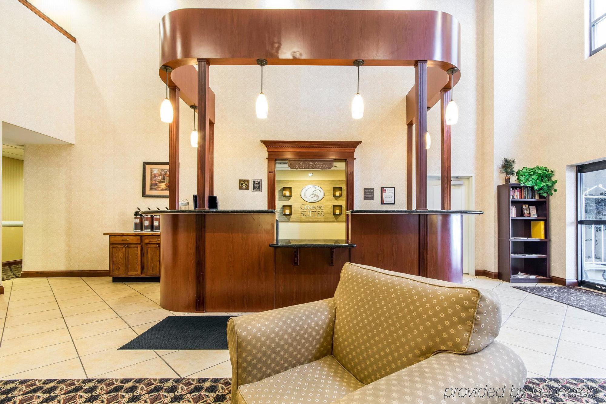 Comfort Suites South Point - Huntington Экстерьер фото